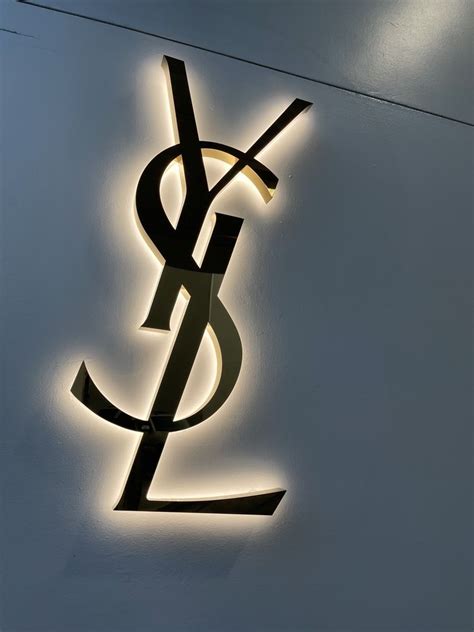 ysl beverly hills women& 39|326 north rodeo drive.